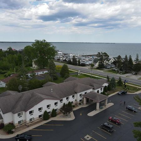 Bay Inn Тавас-Сити Экстерьер фото