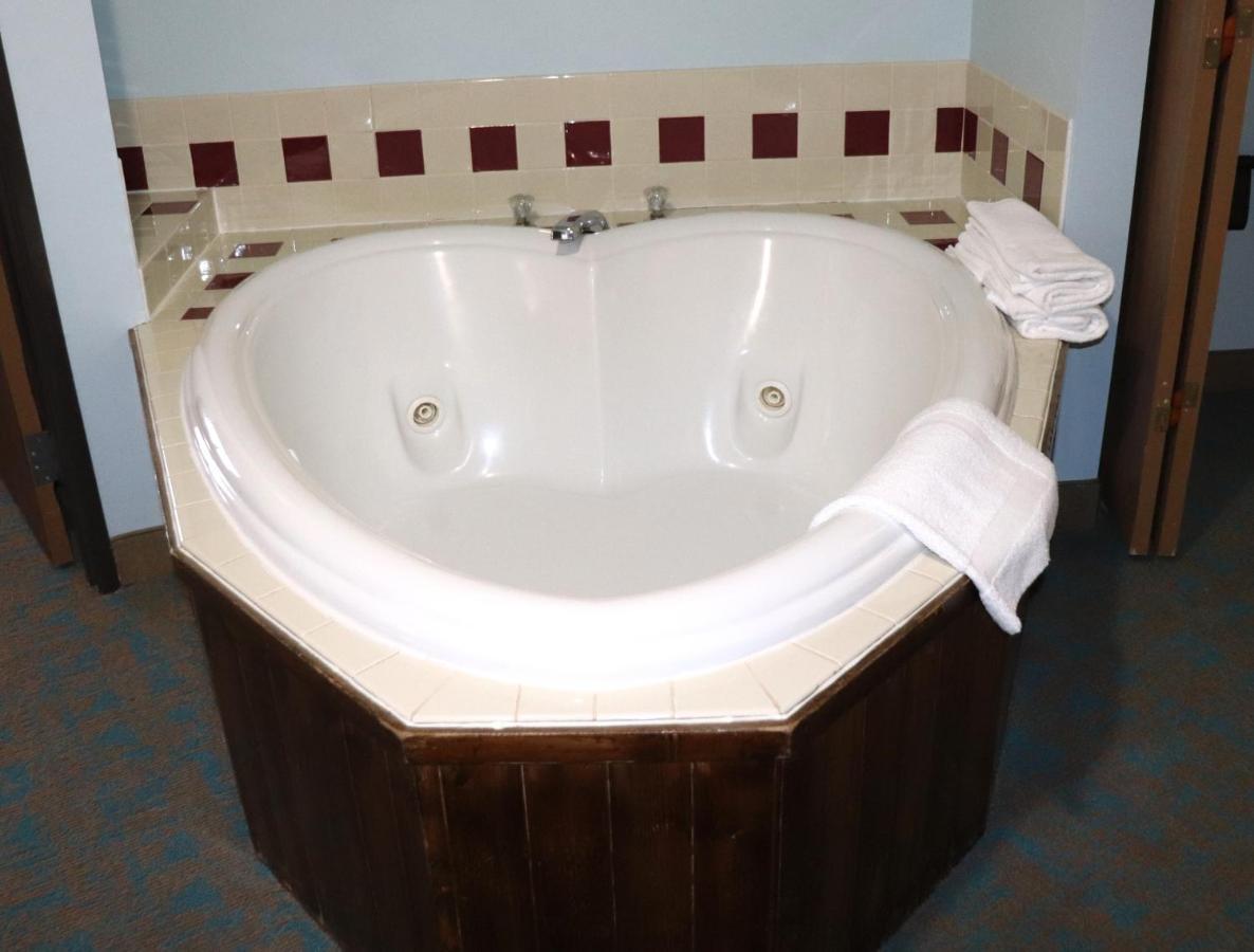 Bay Inn Тавас-Сити Экстерьер фото